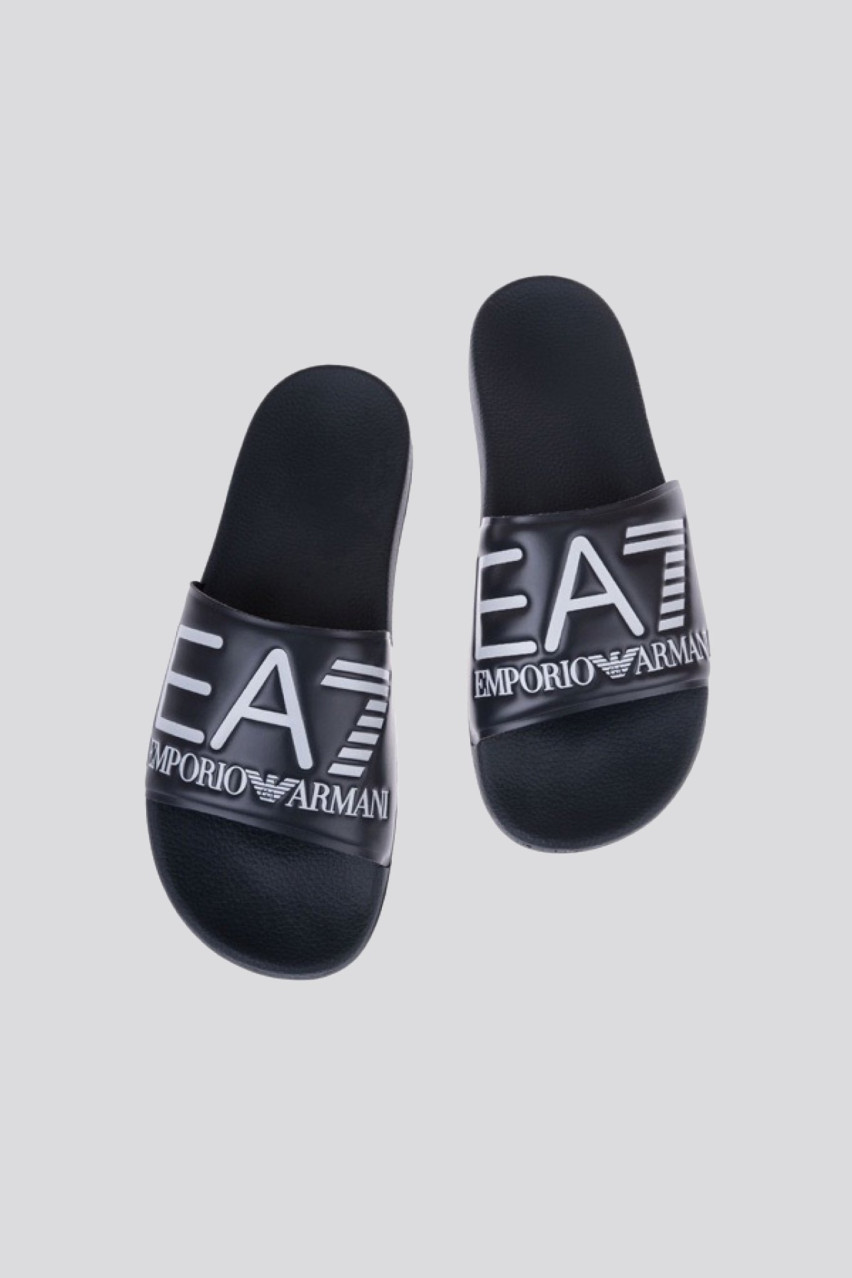 Чоловічі шльопанці EA7