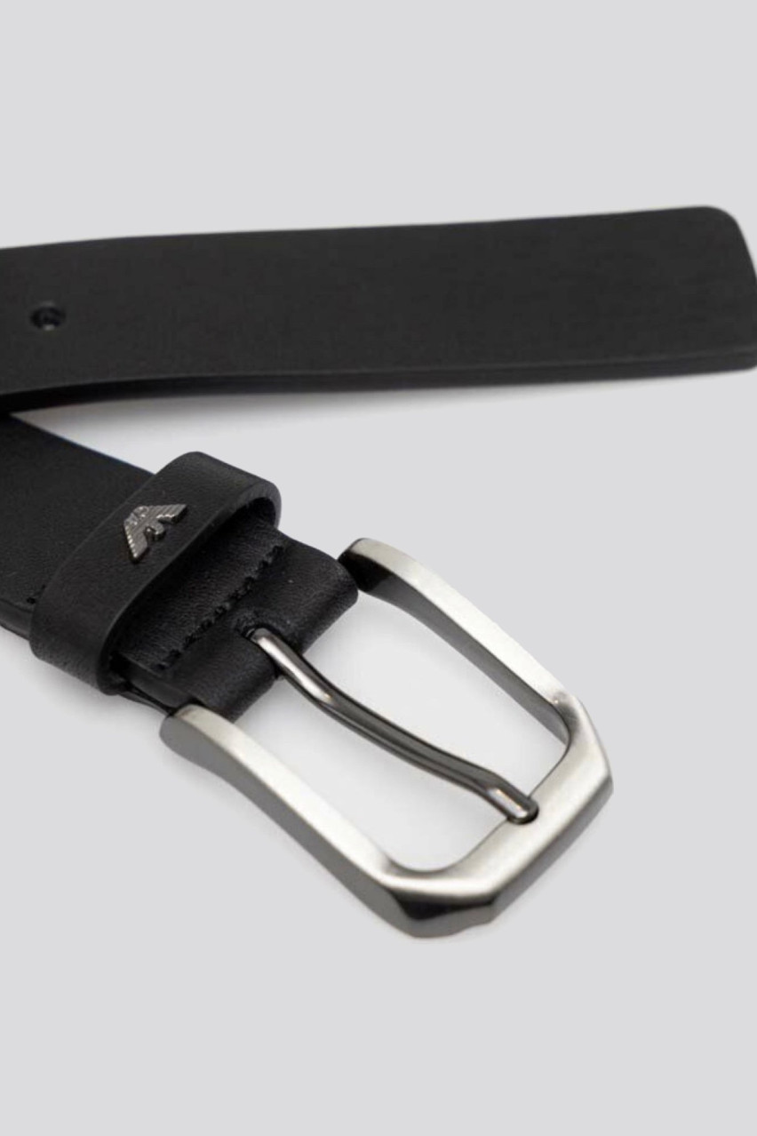 Чорний ремінь Emporio Armani