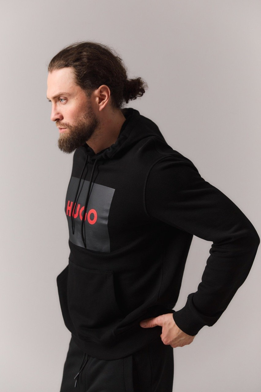 Черное худи HUGO