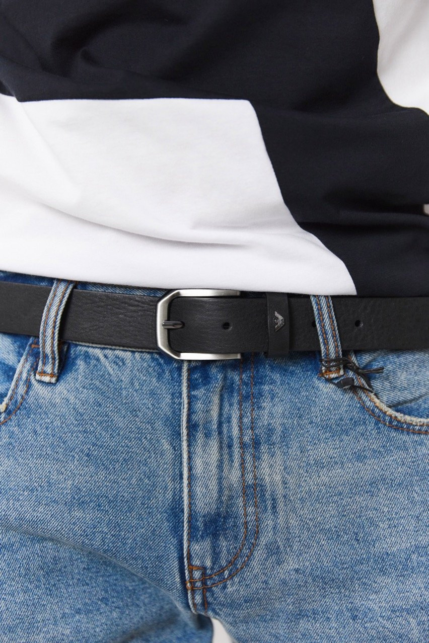 Чорний ремінь Emporio Armani