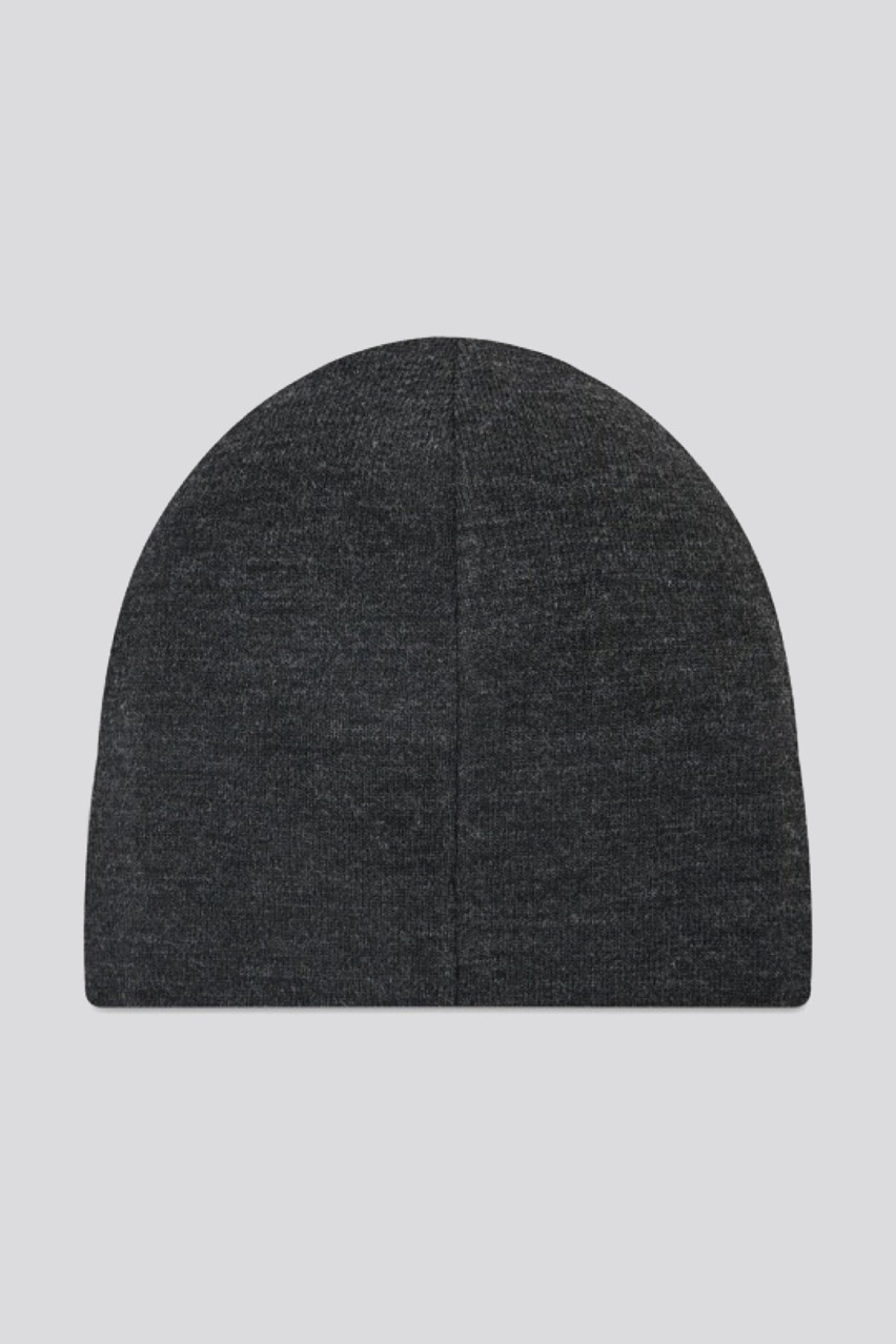 Чоловіча шапка EA7