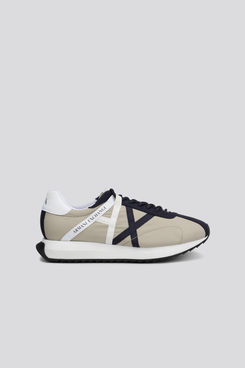 Бежеві кросівки Armani Exchange