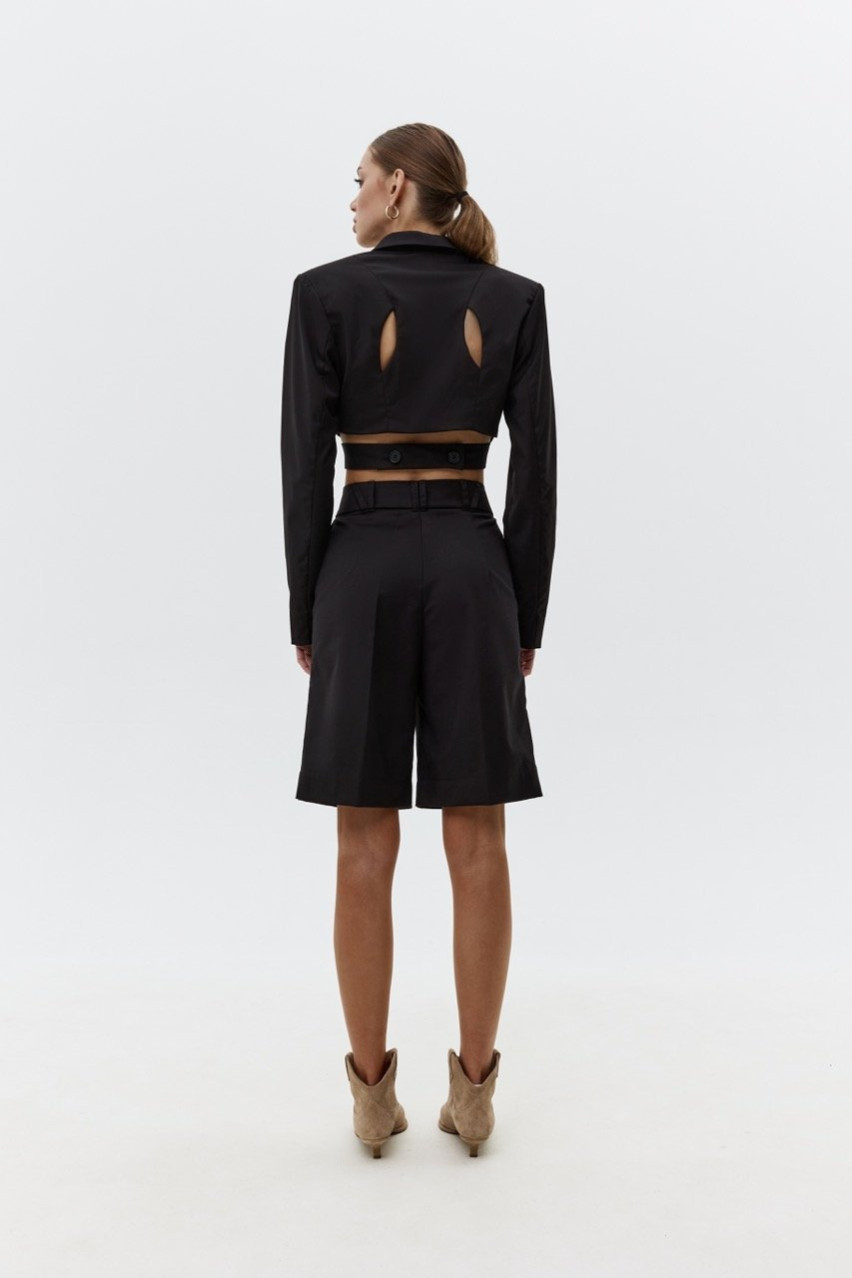 Чорний жакет BLAZH'