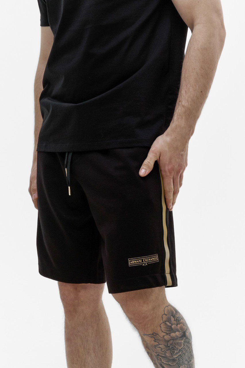 Чорні шорти Armani Exchange
