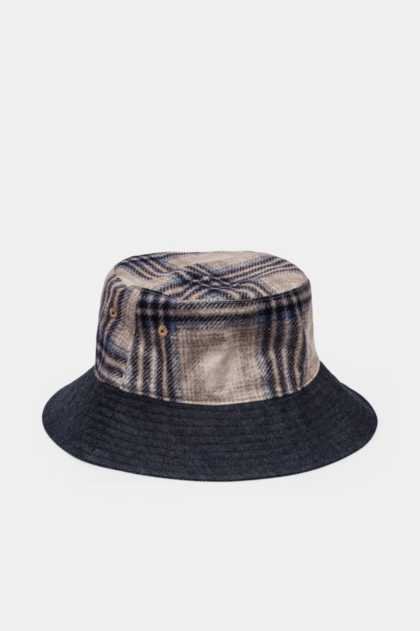 Сине-бежевая панама Armani Exchange