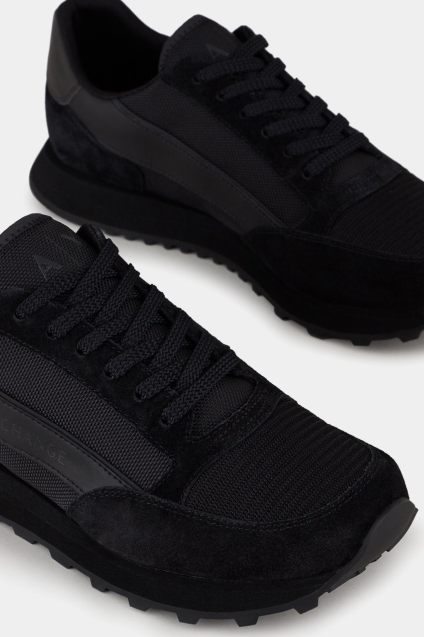 Чорні кросівки XUX083 XV263 K001 Armani Exchange