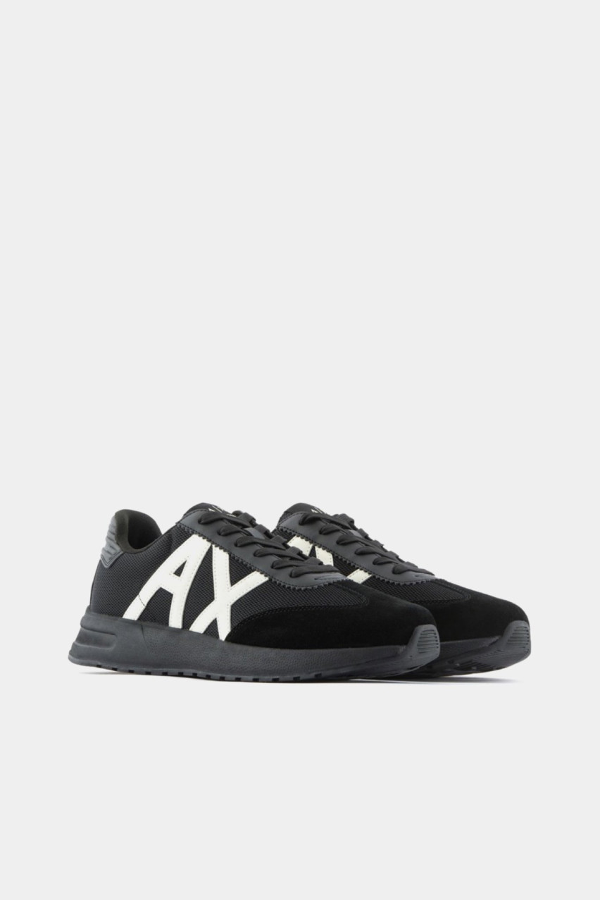 Чёрные кроссовки Armani Exchange