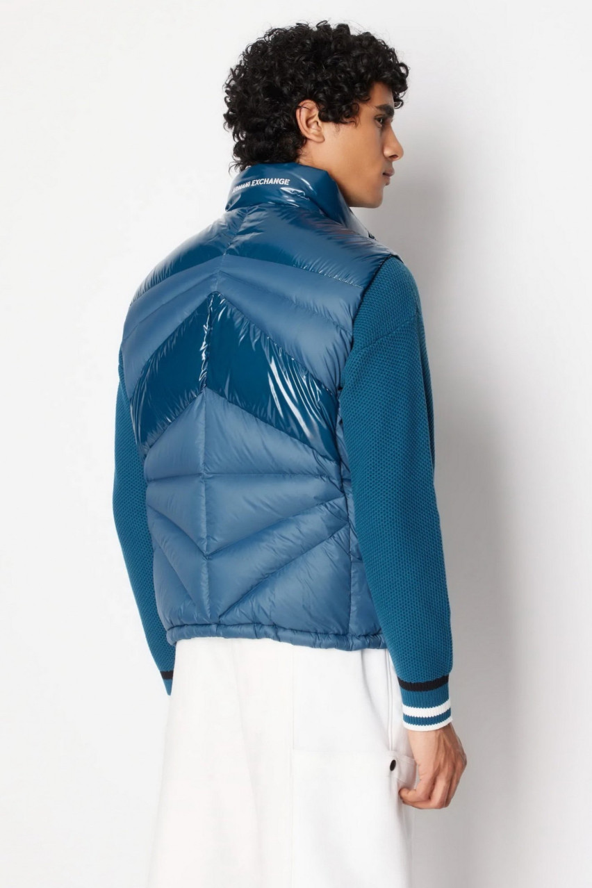 Голубая жилетка Armani Exchange