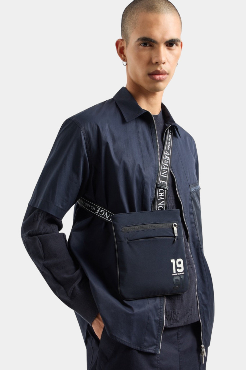 Темно-синя сумка 952621 4R832 00035 Armani Exchange