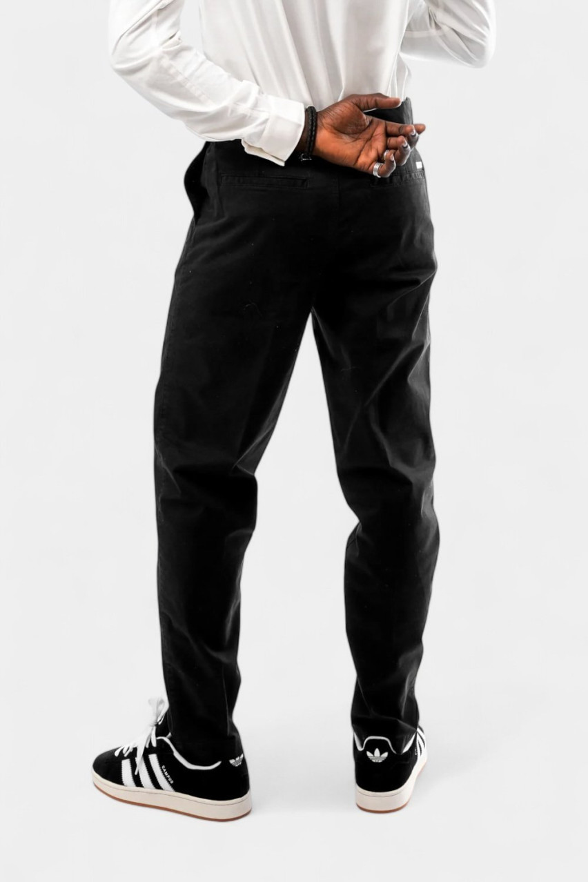 Чорні брюки-чіноси 6DZP19 ZN5BZ 1200 Armani Exchange