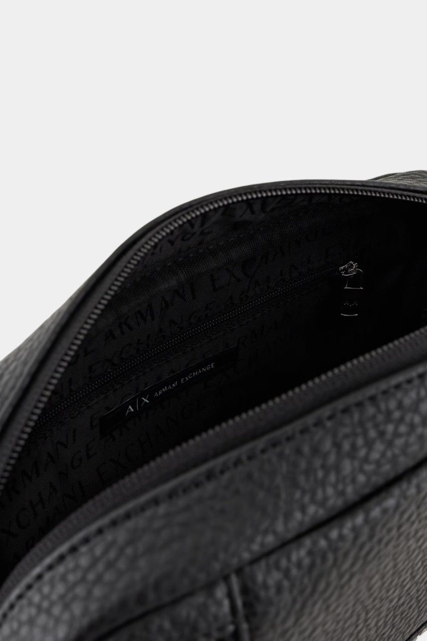 Черная сумка кросс-боди с металлическим логотипом 952663 CC828 00020 Armani Exchange