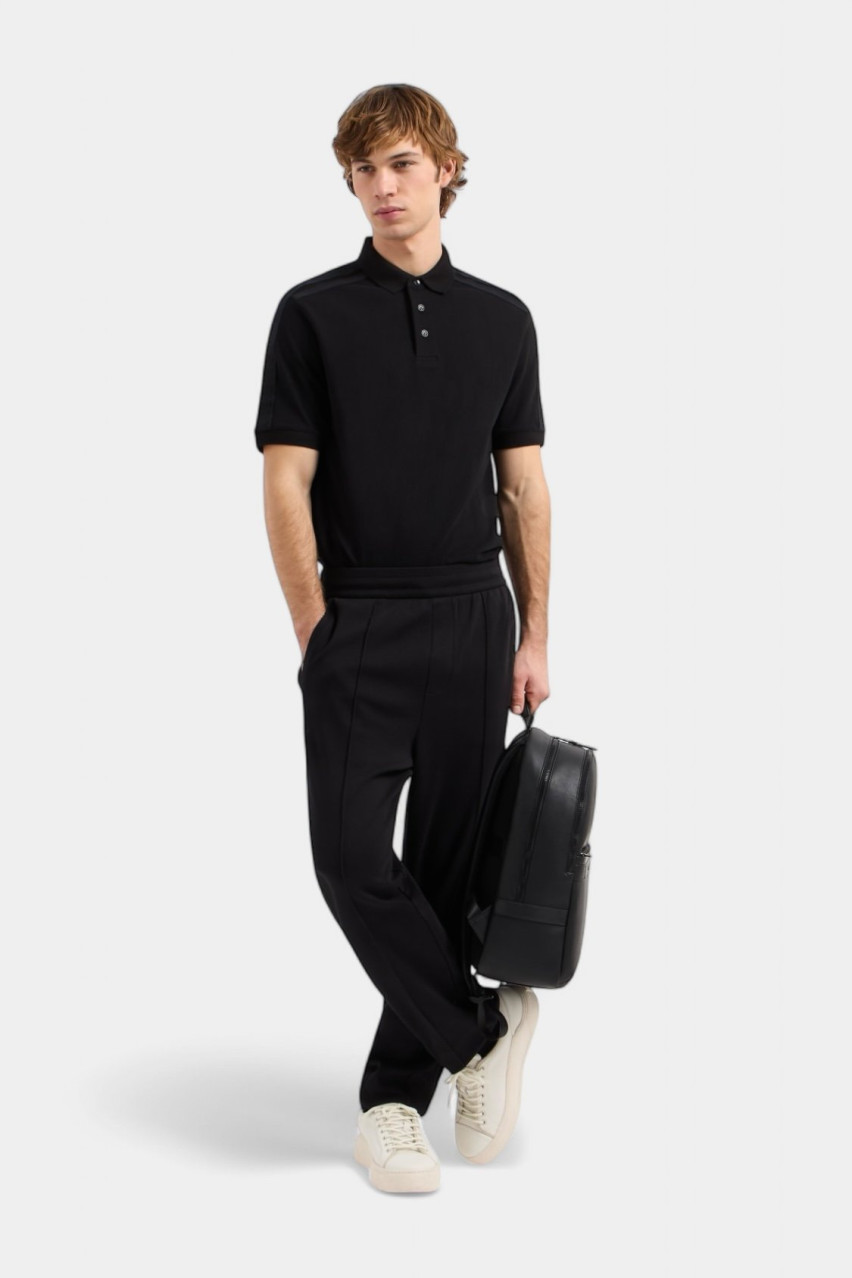 Чорне поло стандартного крою з логотипною стрічкою XM000307 AF10366 UC001 Armani Exchange