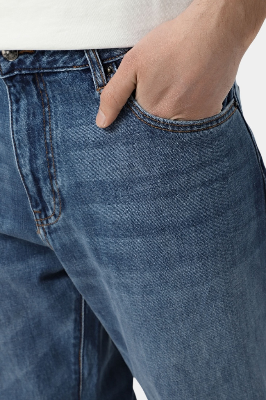 Синие джинсы прямого кроя XM000069 AF13362 MB002 Armani Exchange