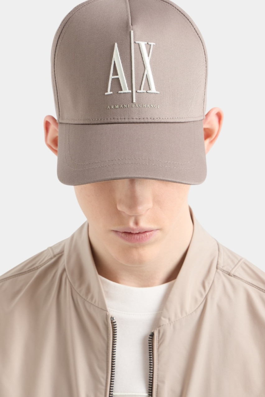Бежева кепка Project Visor з колекції Icon XM000811 AF13343 U6107 Armani Exchange