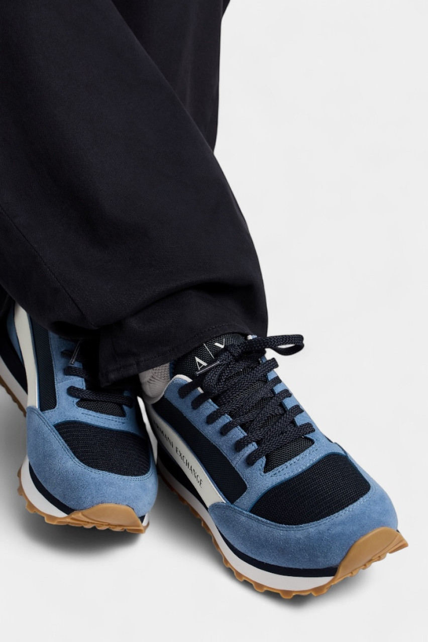 Сині замшеві кросівки з сітчастими вставками XUX083 XV263 U394 Armani Exchange