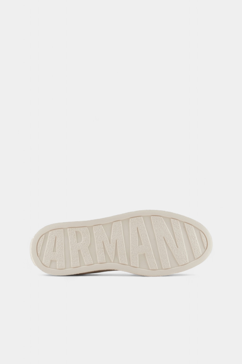 Молочні шкіряні кеди з сітчастими вставками XUX243 XV913 00894 Armani Exchange