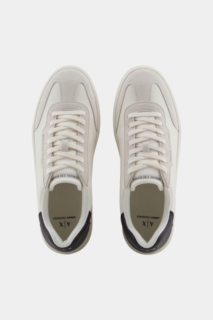 Молочные кеды с контрастными вставками XUX250 XV948 N480 Armani Exchange