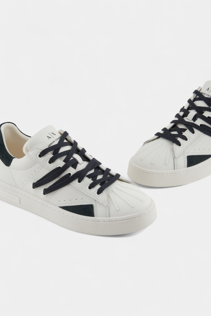 Молочные кожаные кеды с контрастными шнурками XUX245 XV915 U384 Armani Exchange