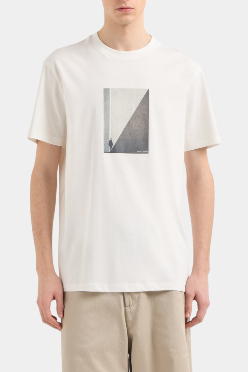 Біла футболка стандартного крою з фото-принтом XM000753 AF10361 U0009 Armani Exchange