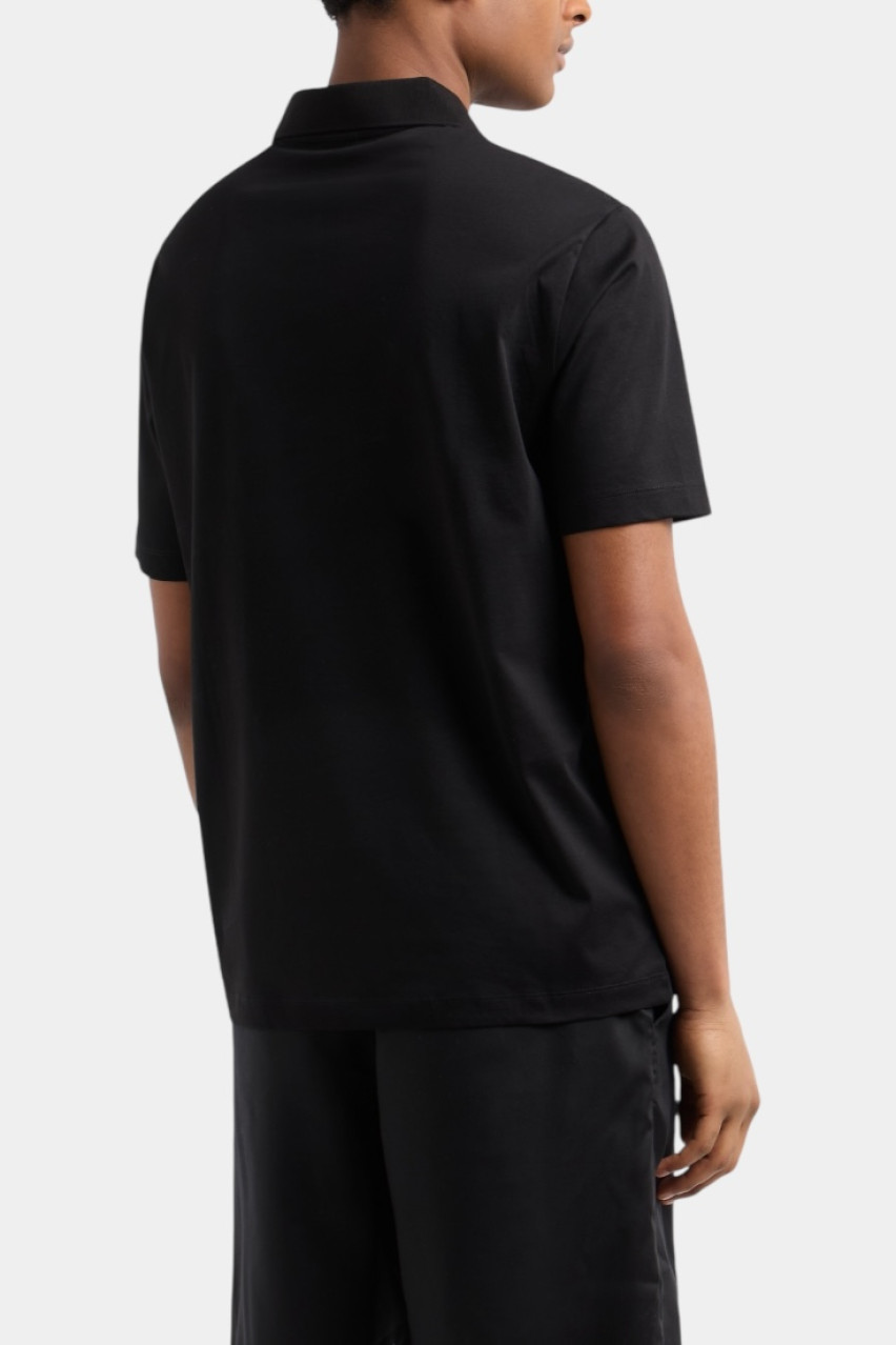 Черное поло стандартного кроя с открытым воротником XM000492 AF10364 UC001 Armani Exchange