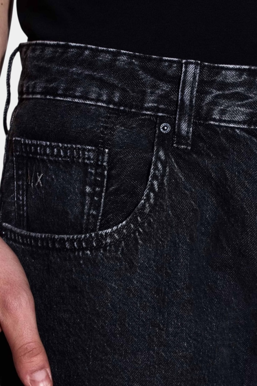 Темно-серые джинсовые шорты широкого кроя XM000658 AF13366 M8001 Armani Exchange