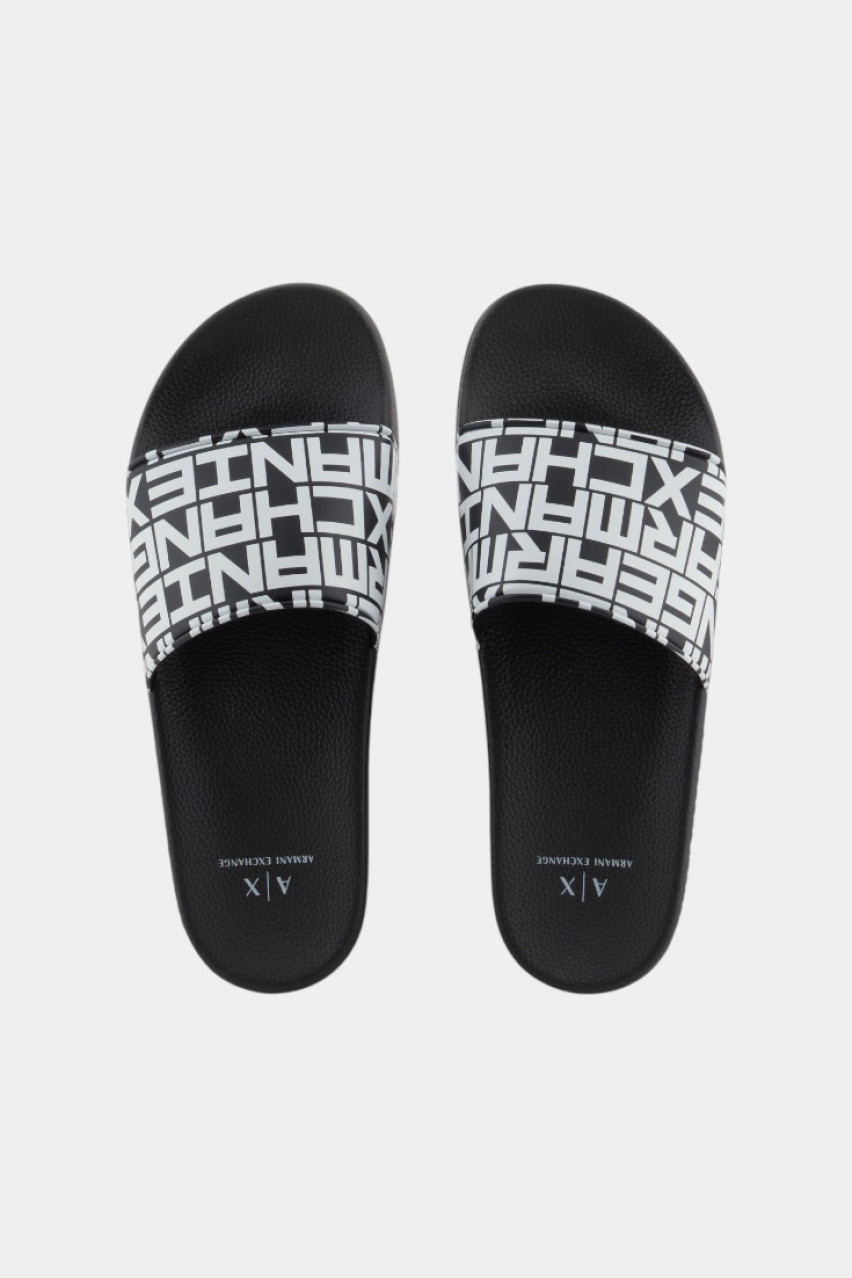 Чорні шльопанці з білим логотипом XUP004 XV679 N814 Armani Exchange
