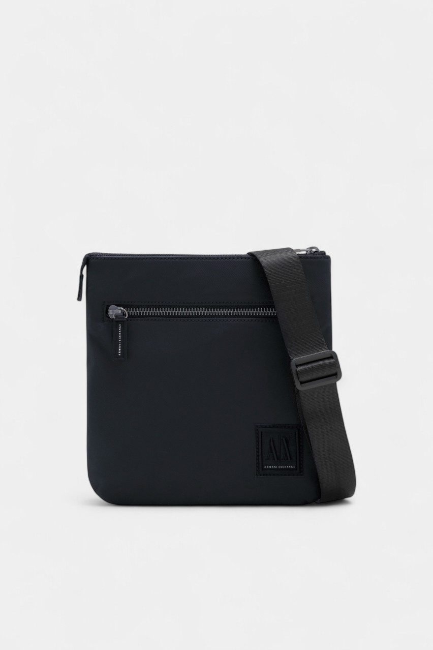 Темно-синя пласка сумка крос-боді з текстилю XM000105 AF15129 UB101 Armani Exchange