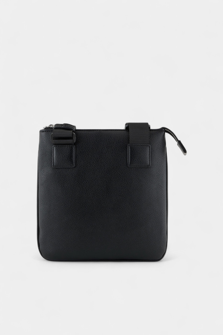 Черная сумка кросс-боди из экокожи XM000846 AF12134 UC001 Armani Exchange