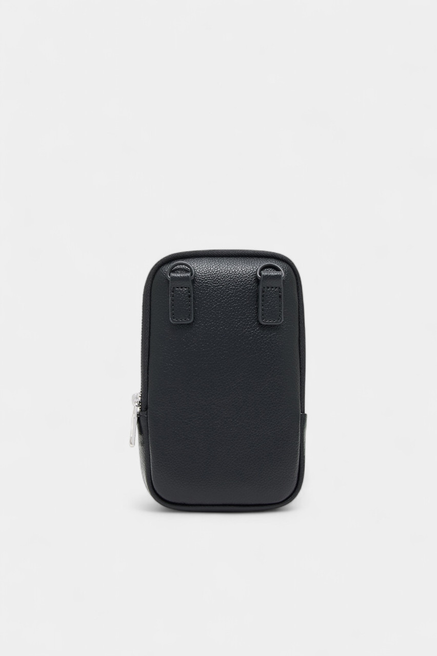 Черная компактная сумка кросс-боди из экокожи XM001258 AF12134 UC001 Armani Exchange