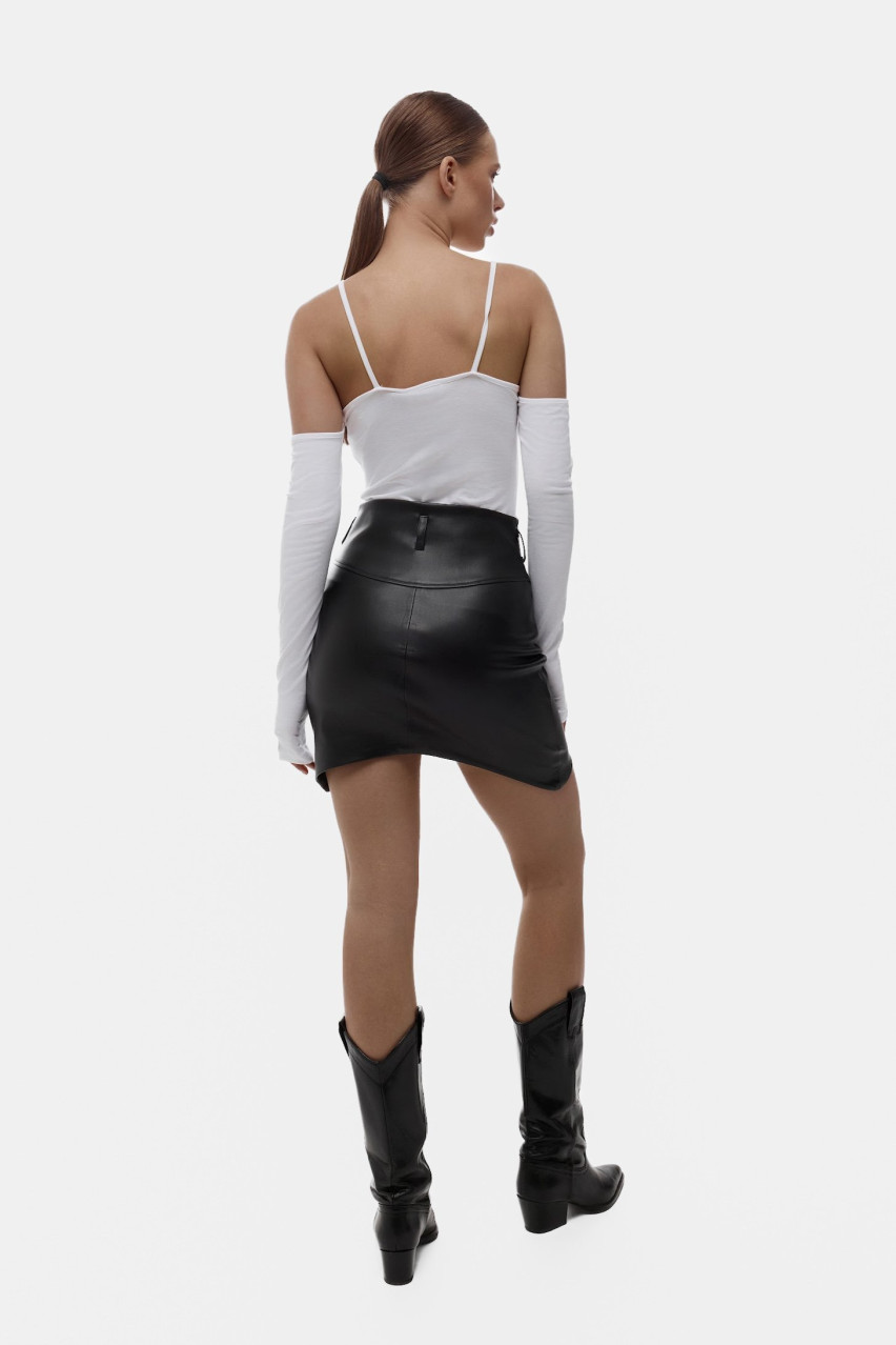Чорна спідниця з екошкіри BLAZH.