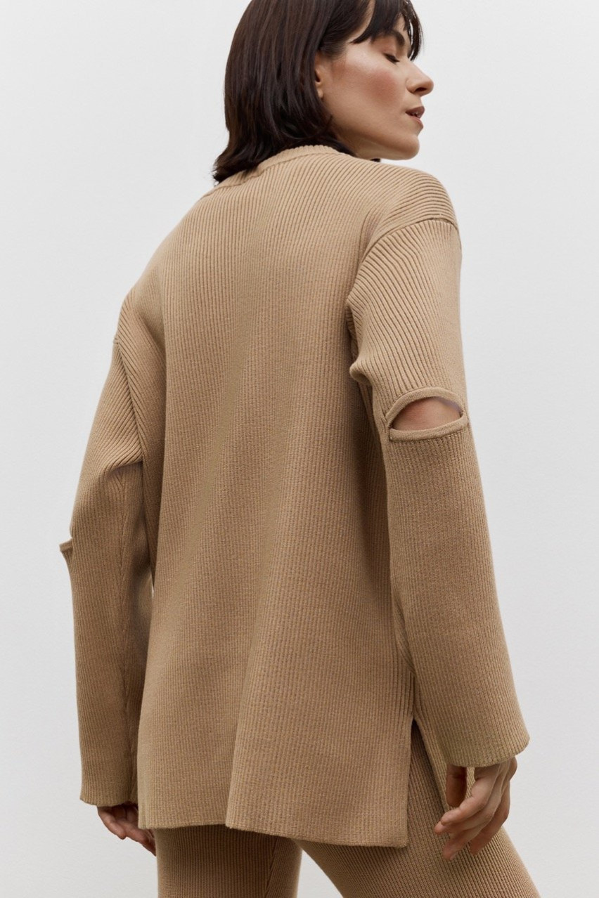 Кэмел джемпер BLAZH.