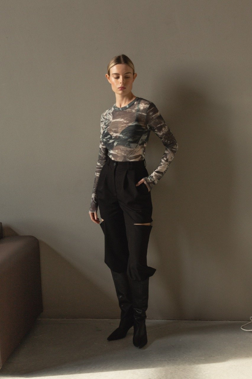 Сіре боді Crystal