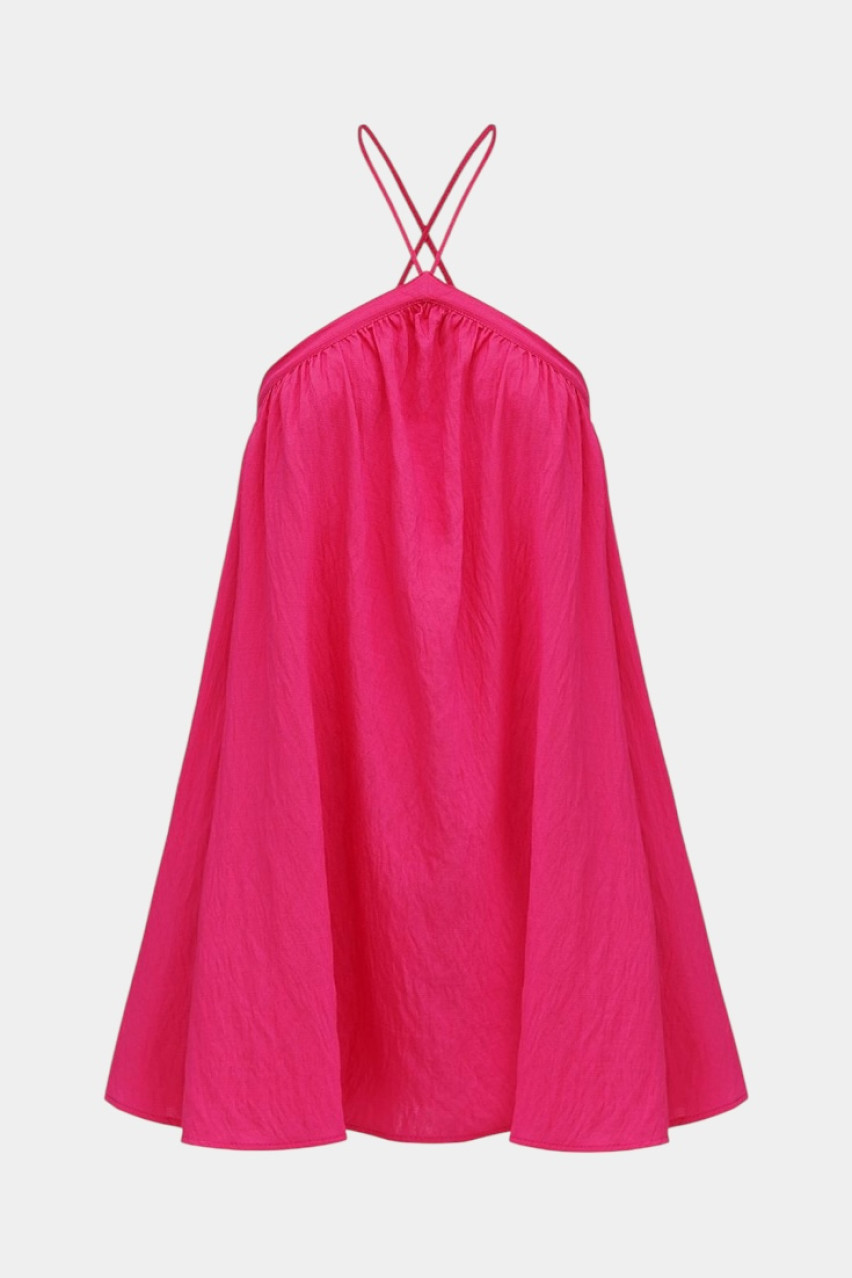 Рожева сукня з відкритою спиною