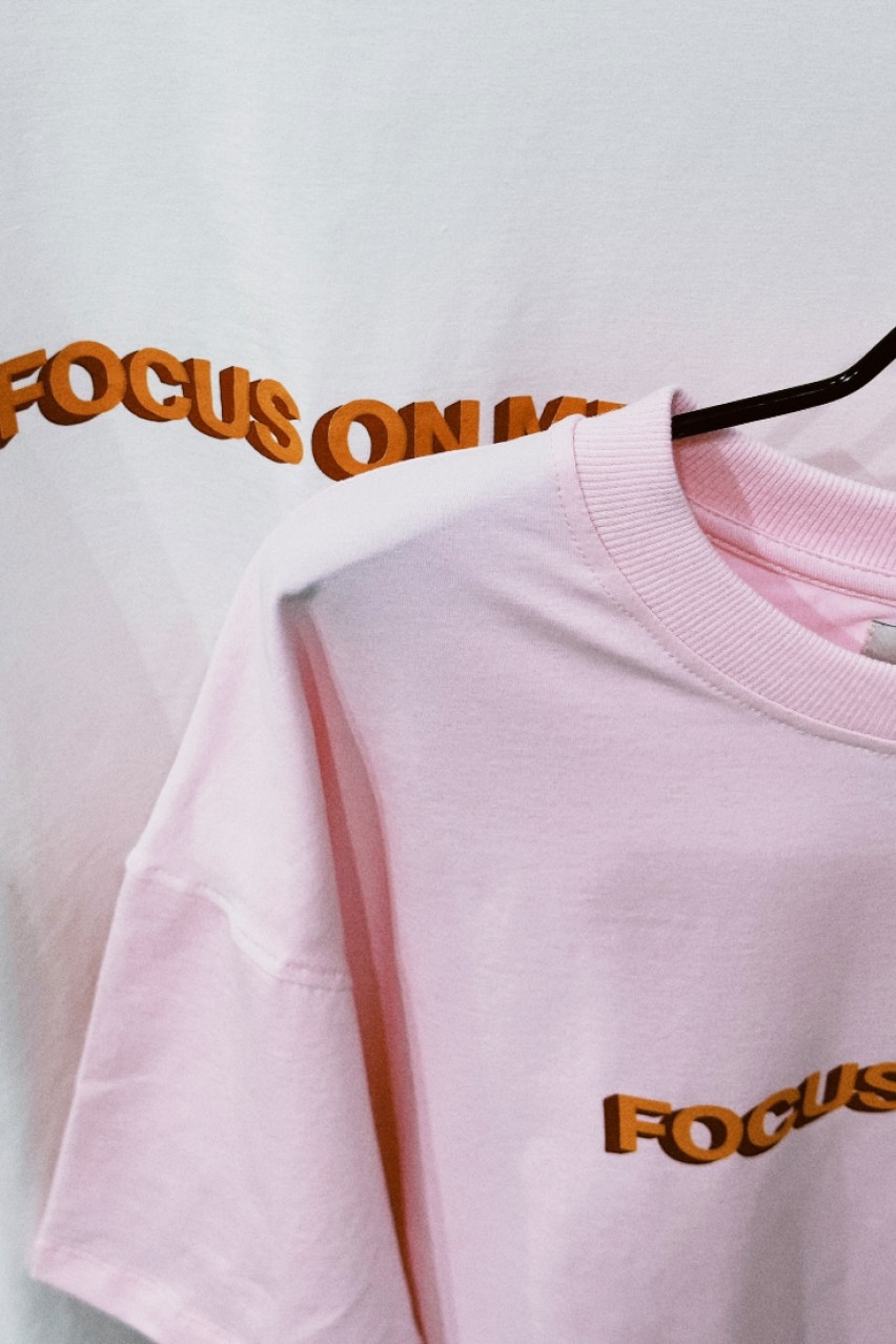 Розовая футболка Focus On Me SS2024 BLAZH'