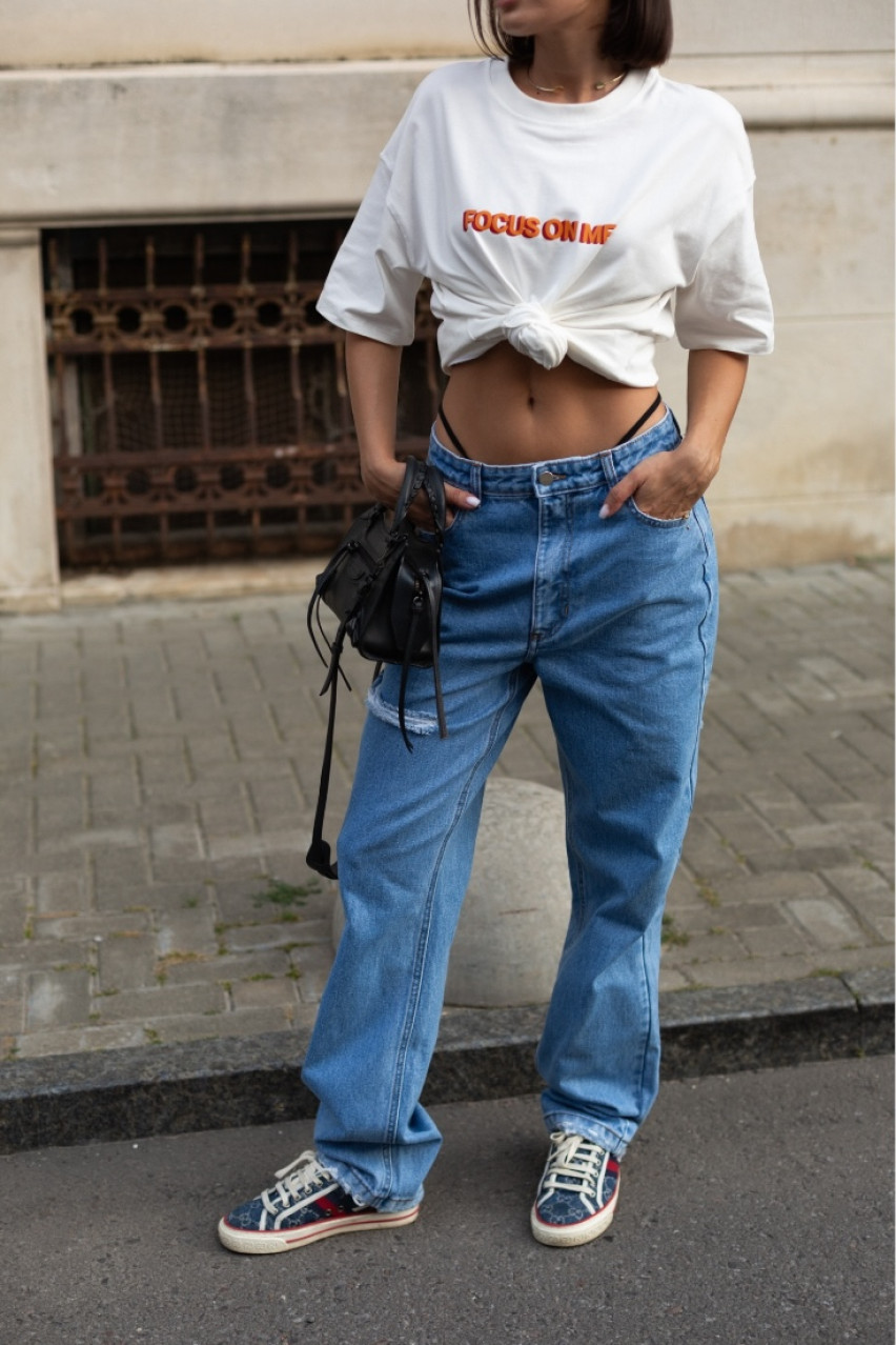 Молочная футболка Focus On Me SS2024 BLAZH'