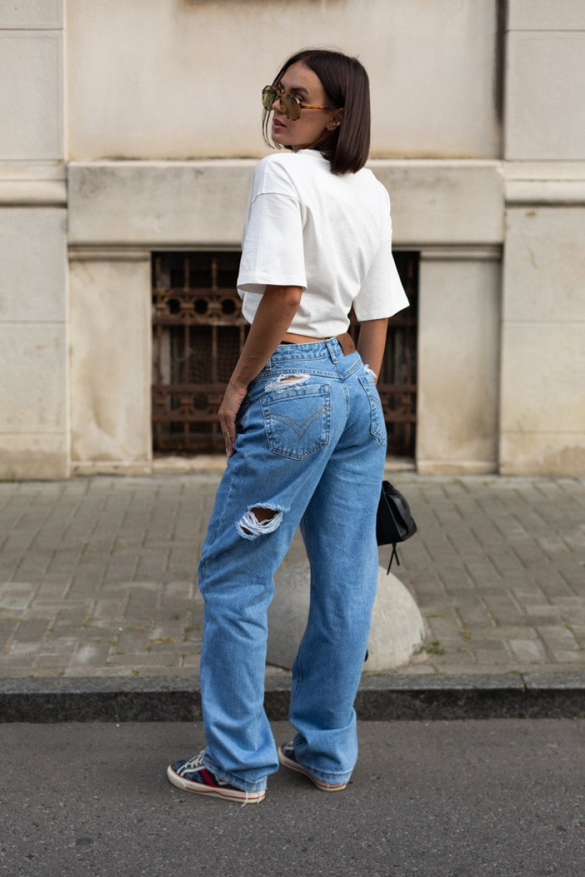 Молочная футболка Focus On Me SS2024 BLAZH'