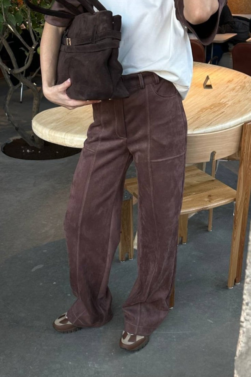 Шоколадные брюки из экозамши BLAZH.