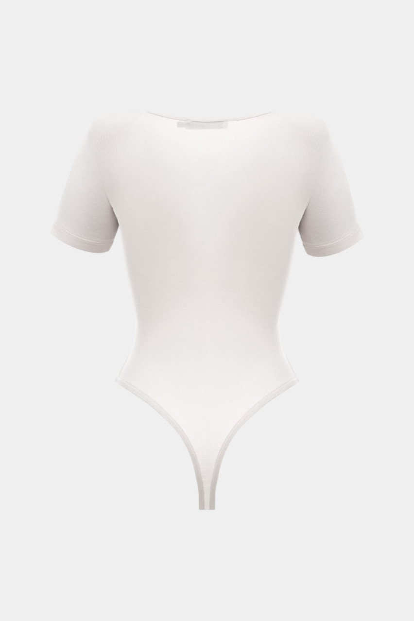 Молочное боди с короткими рукавами BLAZH.