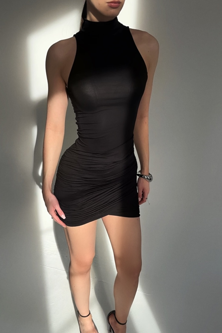 Черное миниплатье со стойкой BLAZH.