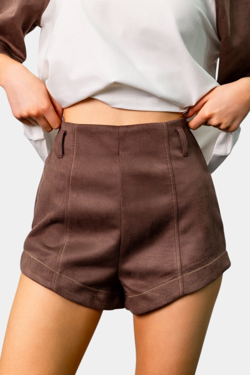Шоколадні шорти з екозамші BLAZH.