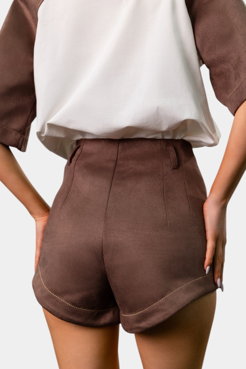 Шоколадні шорти з екозамші BLAZH.