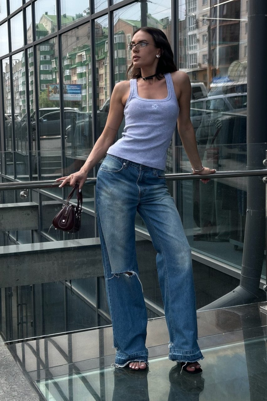 Серая майка Basic с вышивкой SS2025 BLAZH.