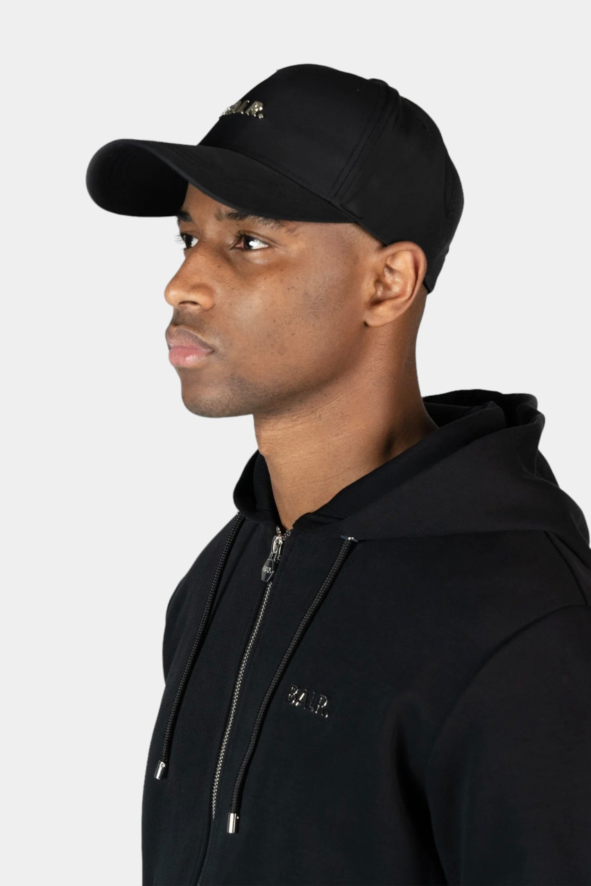 Чорна класична кепка Q-Series B6110.1059 102 BALR.