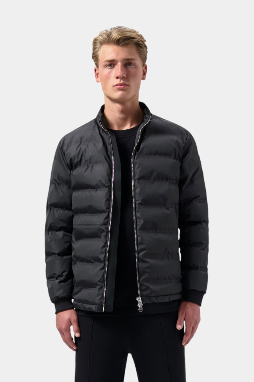 Черный пуховик Q-Series Regular Fit B1392.1014 102 BALR.