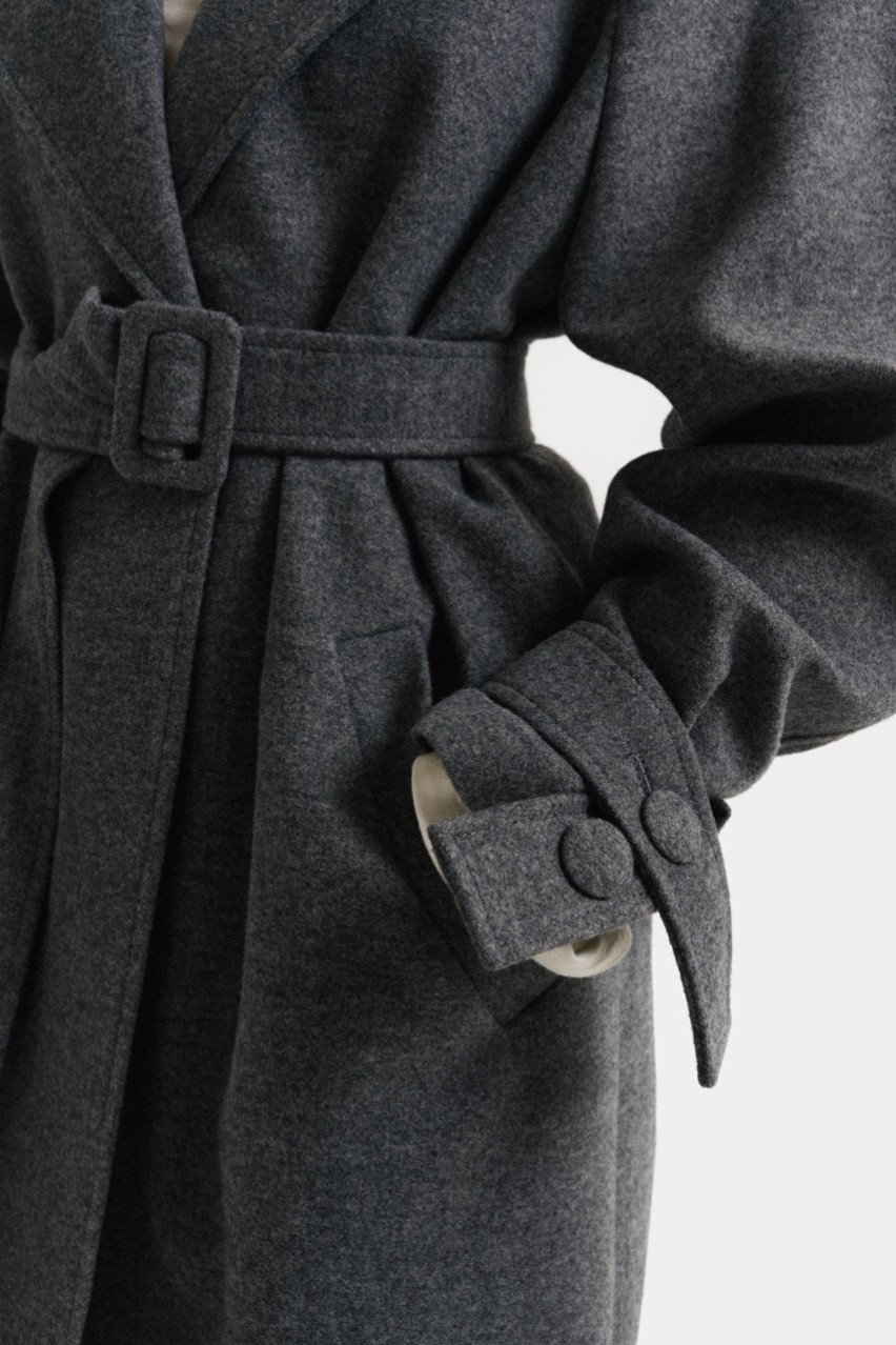 Сіре пальто оверсайз зі спущеним рукавом WWU-OC110-7-5 BÁZHANE