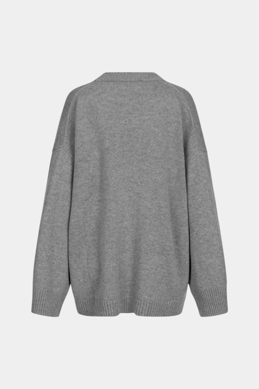 Сірий подовжений оверсайз светр 4051-2-1 BÁZHANE