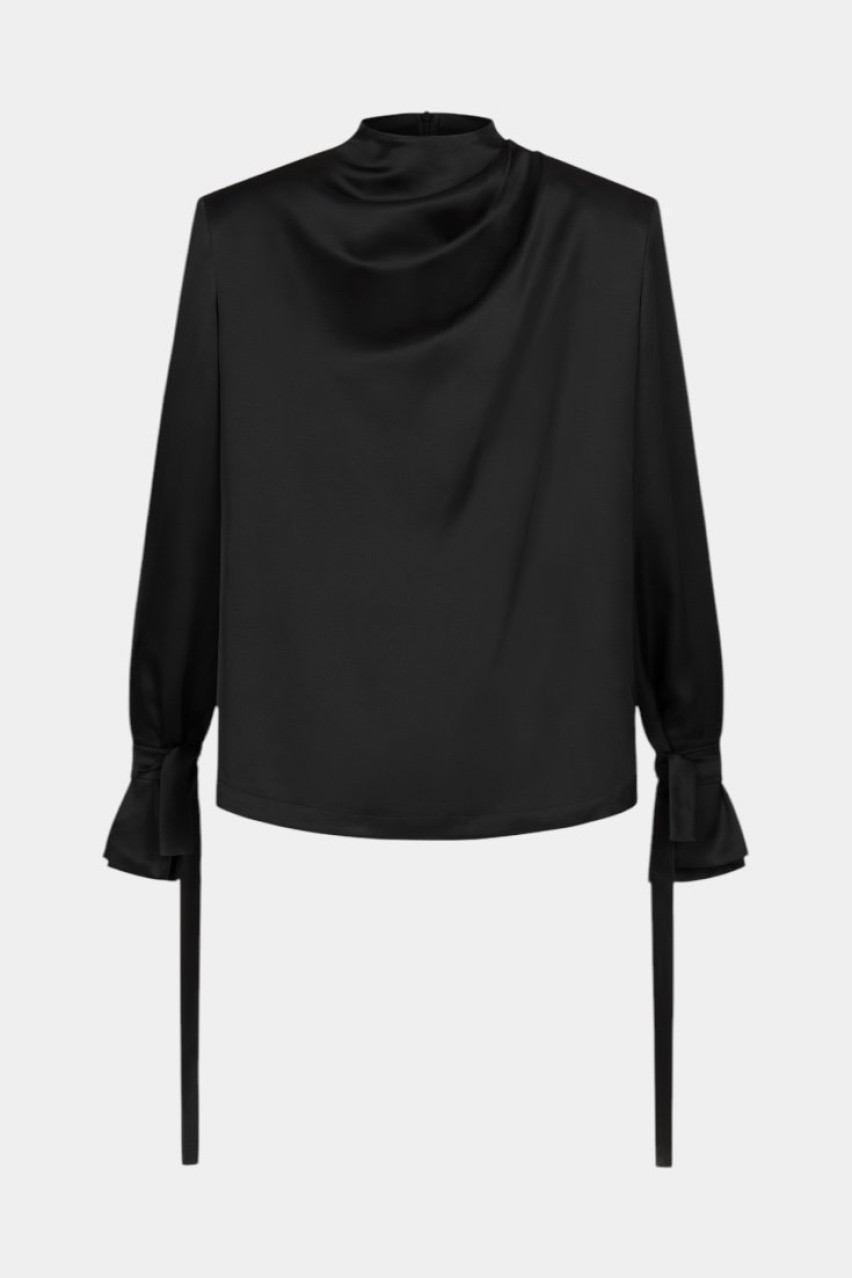 Чорна асиметрична блуза з акцентним плечем 1053-1-1 BÁZHANE