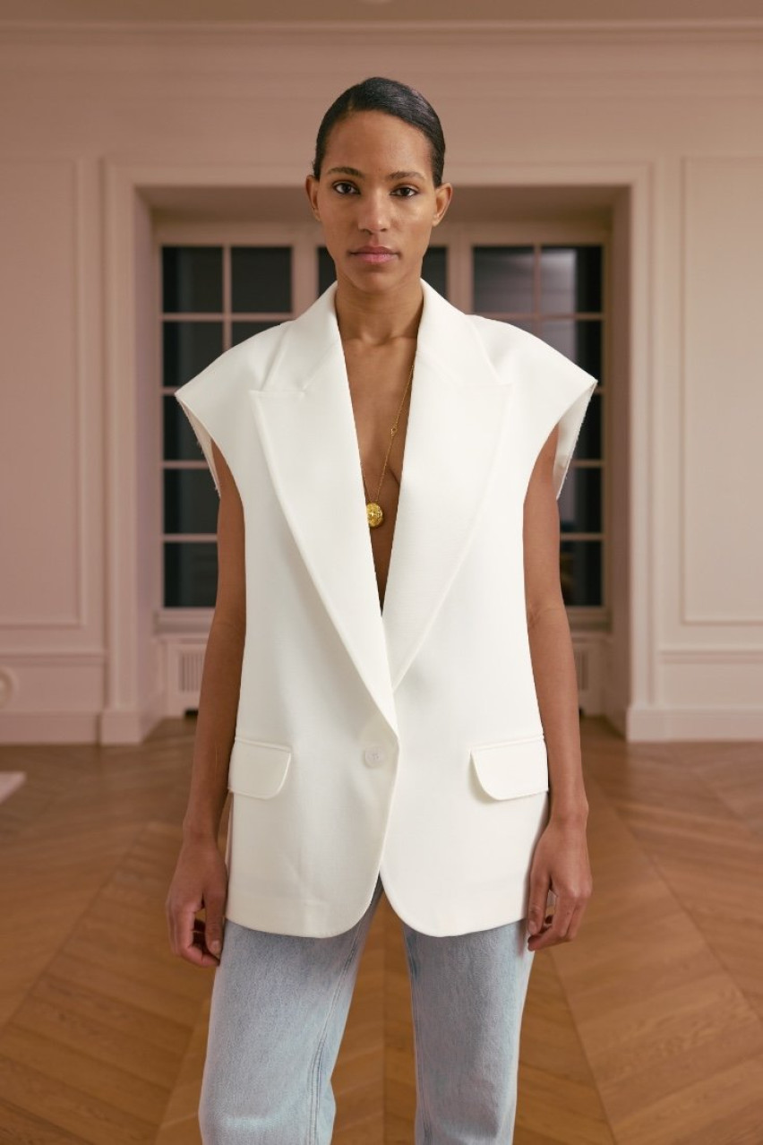 Молочный оверсайз жилет WWT-VS1079-3-12 BÁZHANE