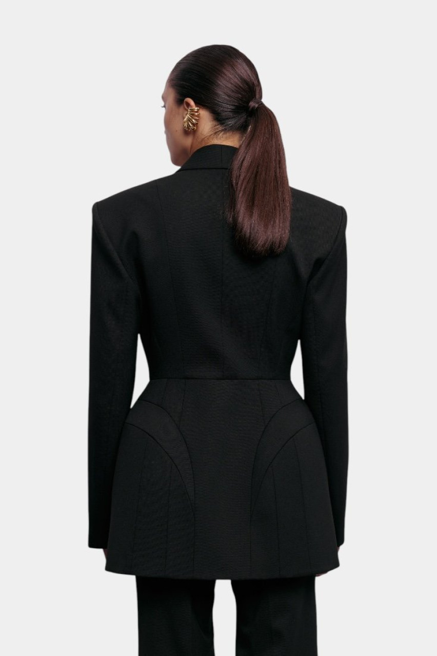 Чорний жакет Noir 1099-2-11 BÁZHANE