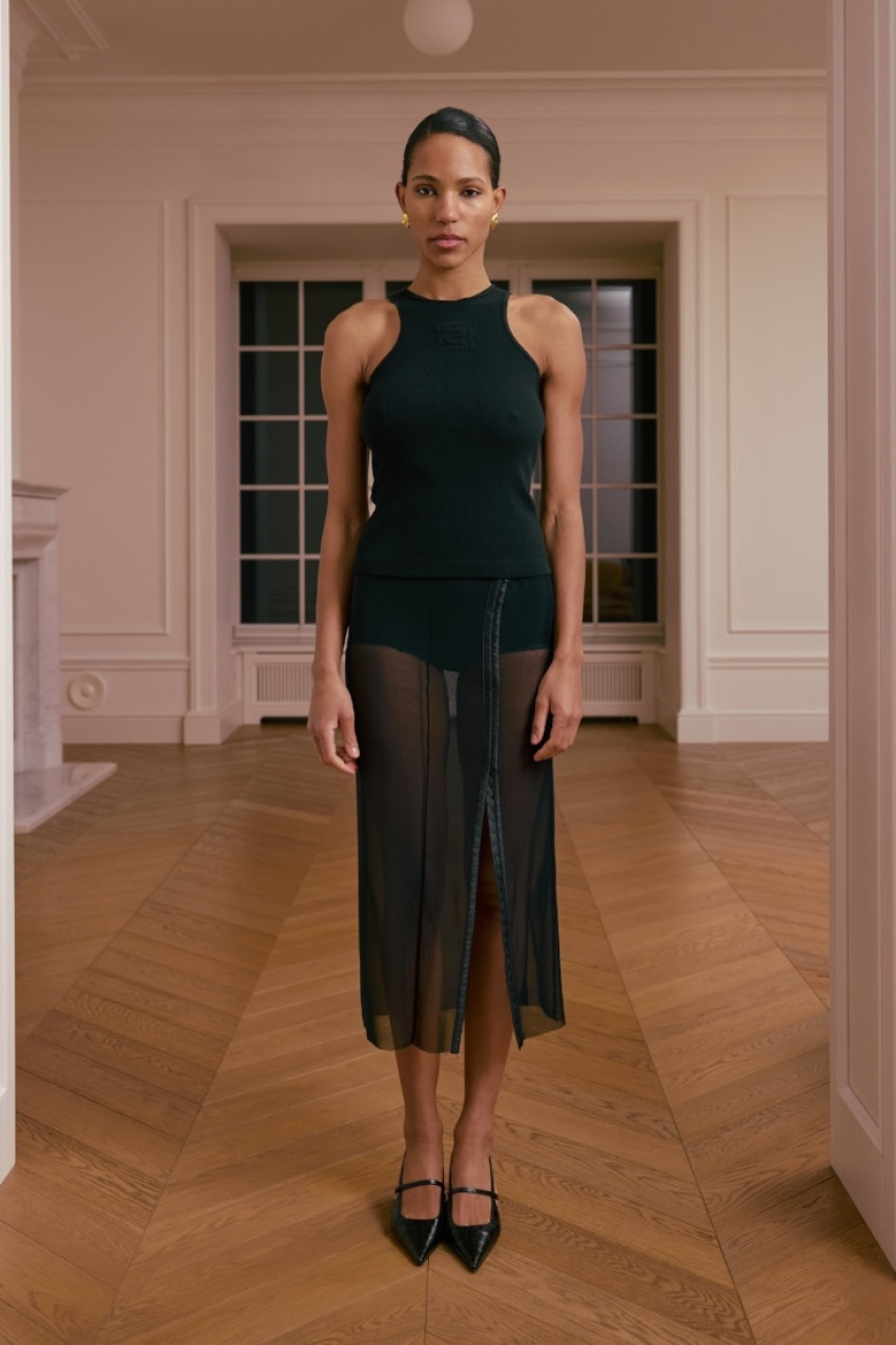 Чорний топ Bazhane WWT-T1129-2-52 BÁZHANE